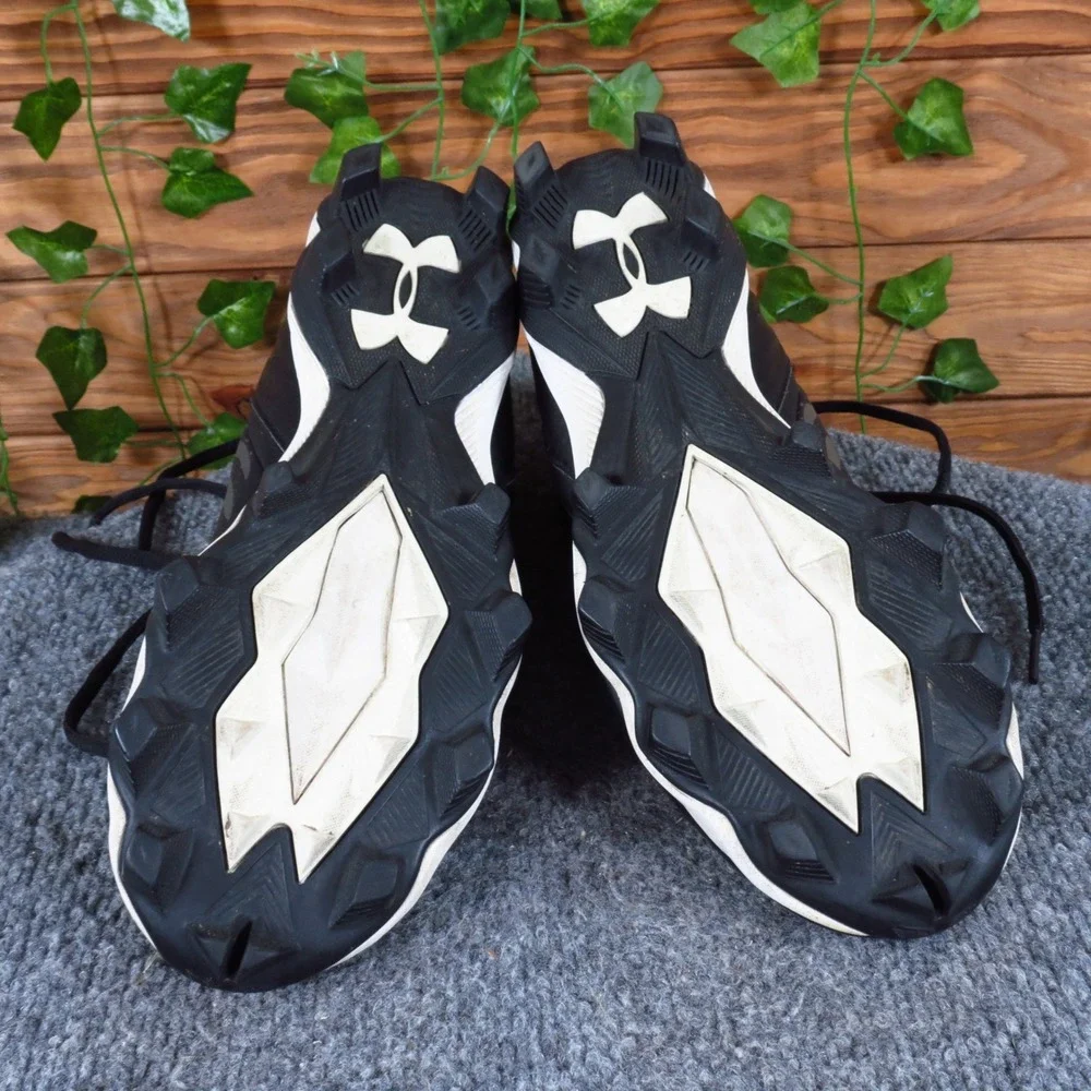 Under Armour Spotlight Franchise RM‎ Mens Football Cleats Sz 8 Black White